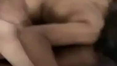 Desi slut threesome sex with clients in OYO room