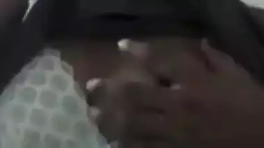 Horny girl shows boobs on video call to lover viral MMS