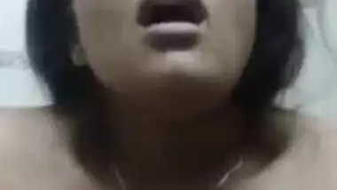 Desi aunty fingering pussy