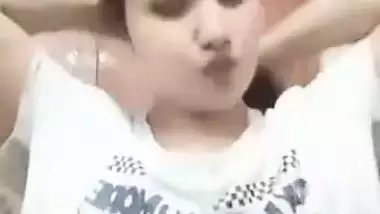 Tanker bhabhi video making of her going topless