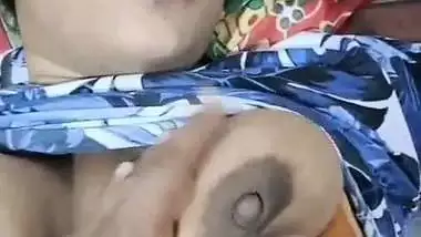 Big boobs mallu hot friend wife in viral sex affair