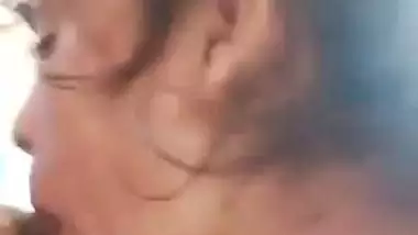 GF sucks BF’s dick and rides on it in desi sex