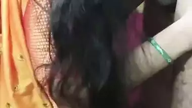 Puneri wife gives an Indian blowjob on Diwali