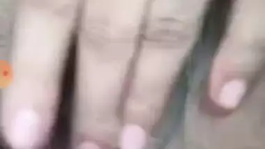 Cute Bengali girlfriend video call showing naked body