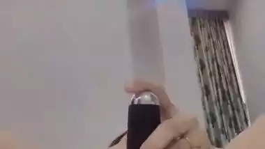 Nude Bhabhi presses boobs and fingers her pussy